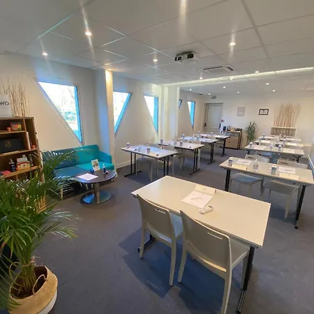 מלון Sure By Western בורדו