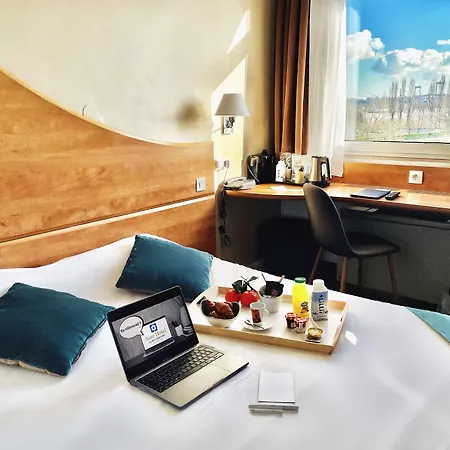 מלון Sure By Western 3*