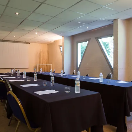 Sure By Western בורדו