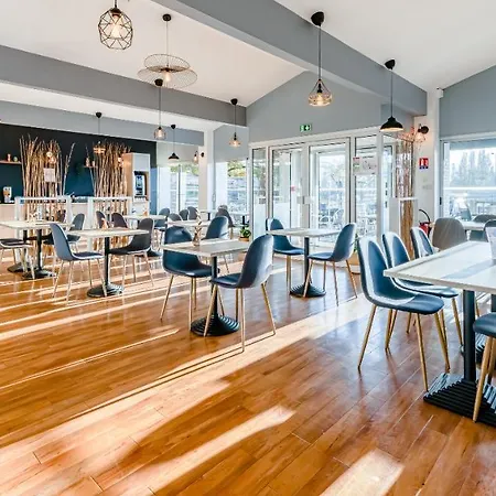 Sure By Western בורדו