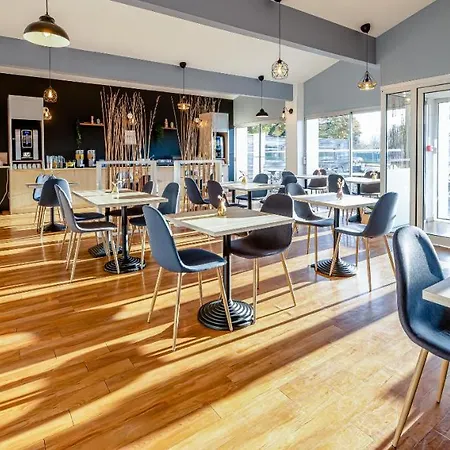 מלון Sure By Western