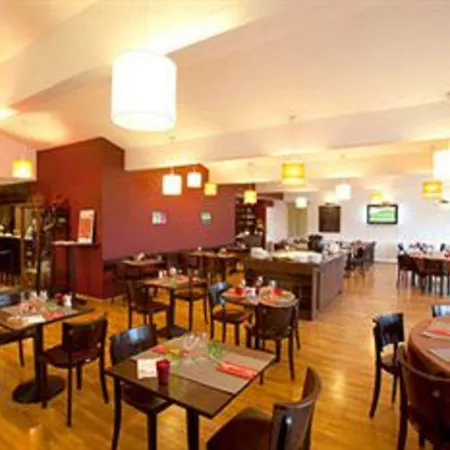 Sure By Western מלון