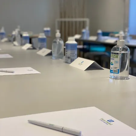 Sure By Western בורדו