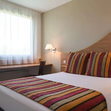 Sure By Western Hotel Burdeos