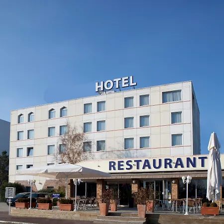 Sure By Western ホテル