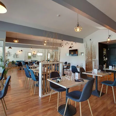 ホテル Sure By Western