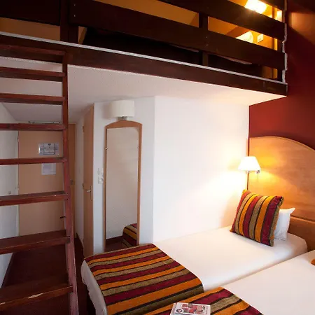 Hotel Sure By Western 3*