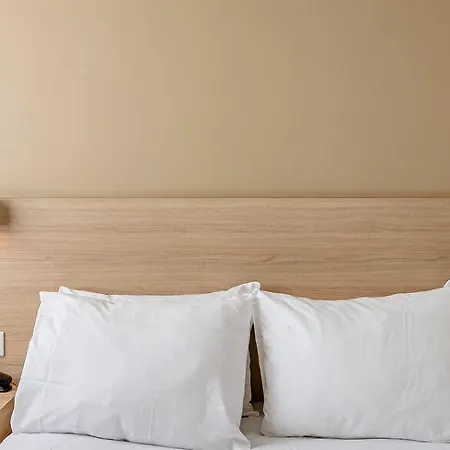 Hotel Sure By Western 3*