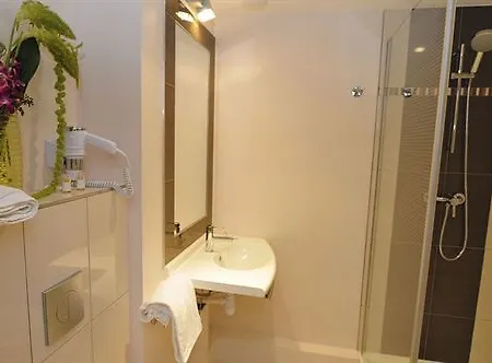Hotel Sure By Western Bordeaux