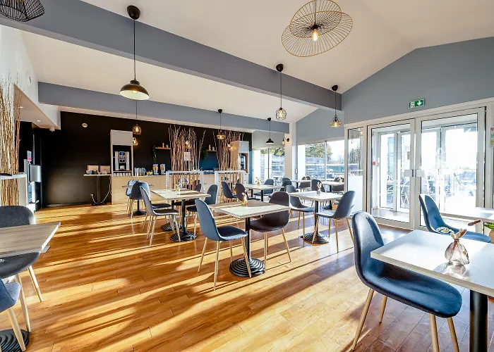 Sure By Western 호텔 3*