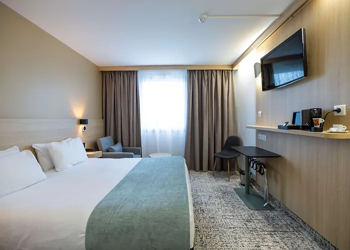 Otel Sure By Western