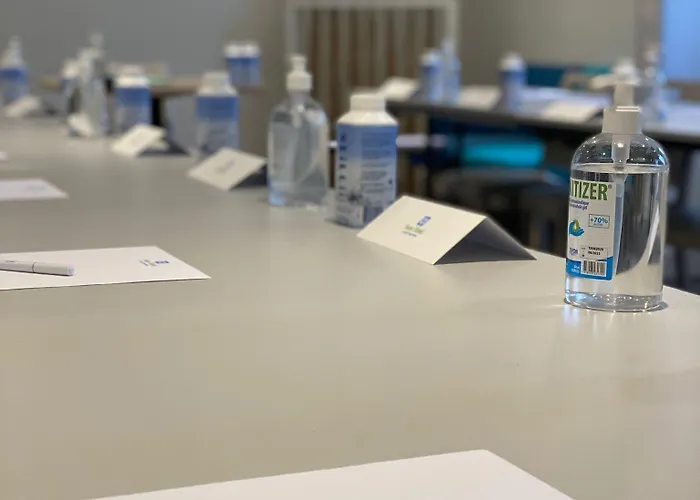 Sure By Western 보르도