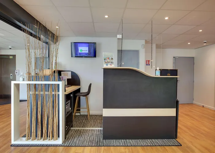 Sure By Western Bordeaux